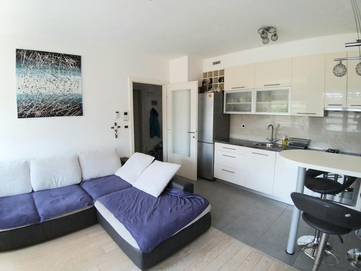 Theos Atelier Self Check In Apartment W Free Private Parking Загреб Екстериор снимка